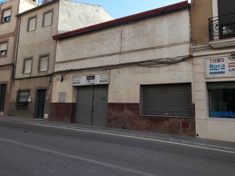 Commercial for sale in Rute with pool - € 59,900 (Ref: 9731187)