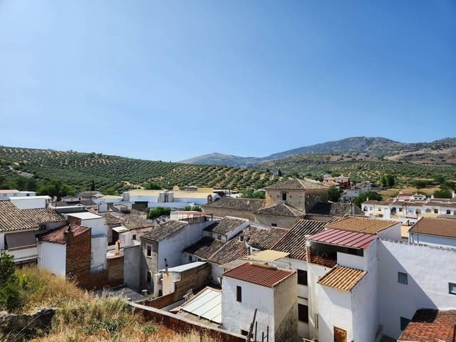 Casa de 4 habitaciones en Luque en venta - 47.000 € (Ref: 9731188)