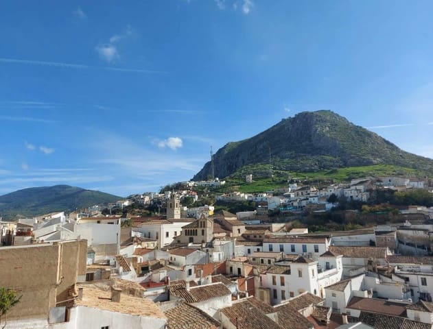 Garage for sale in Martos - € 67,000 (Ref: 9753450)