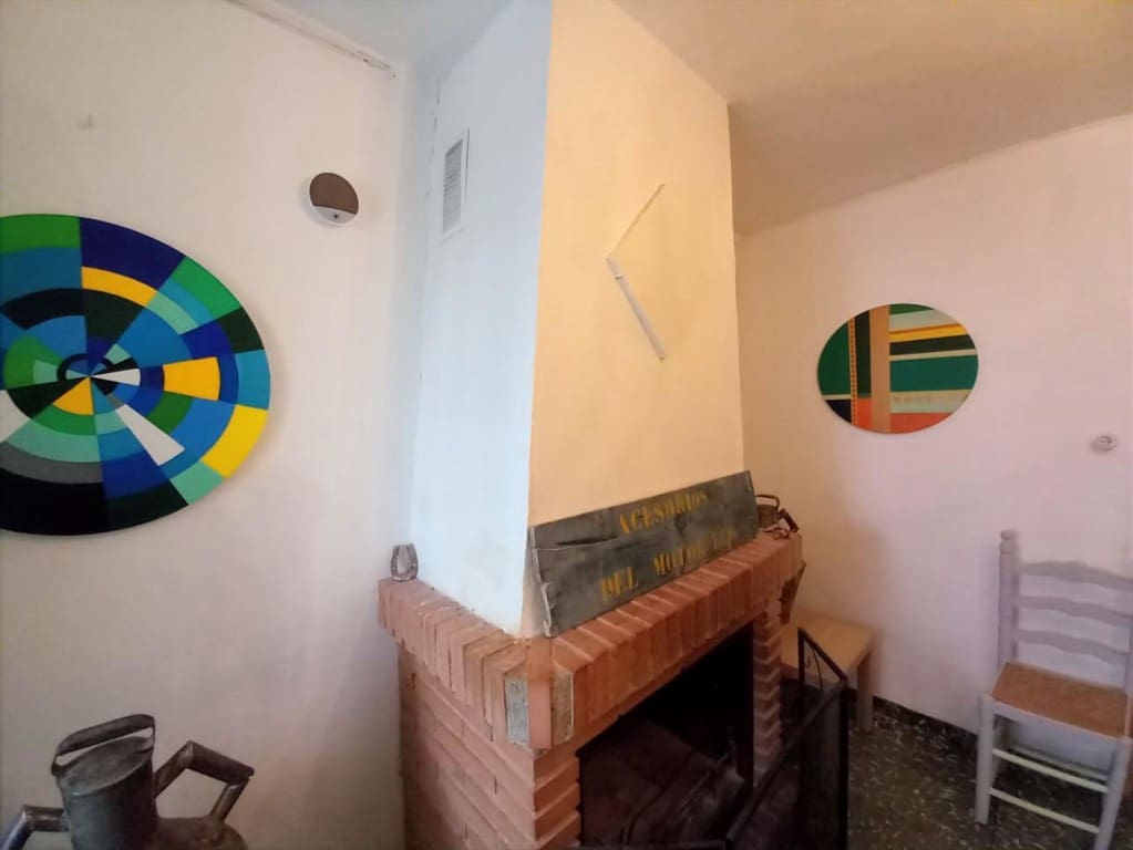 3 makuuhuone Omakotitalo myytävänä paikassa Martos - 38 500 € (Ref: 9774371)