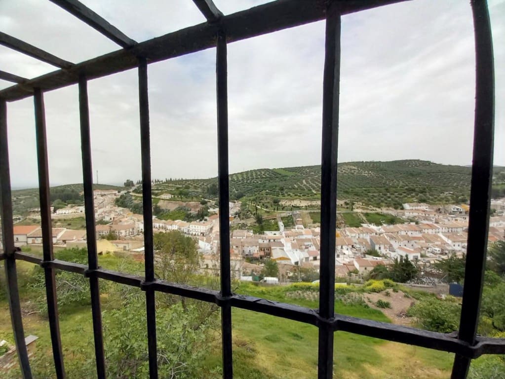 3 makuuhuone Omakotitalo myytävänä paikassa Martos - 38 500 € (Ref: 9774371)