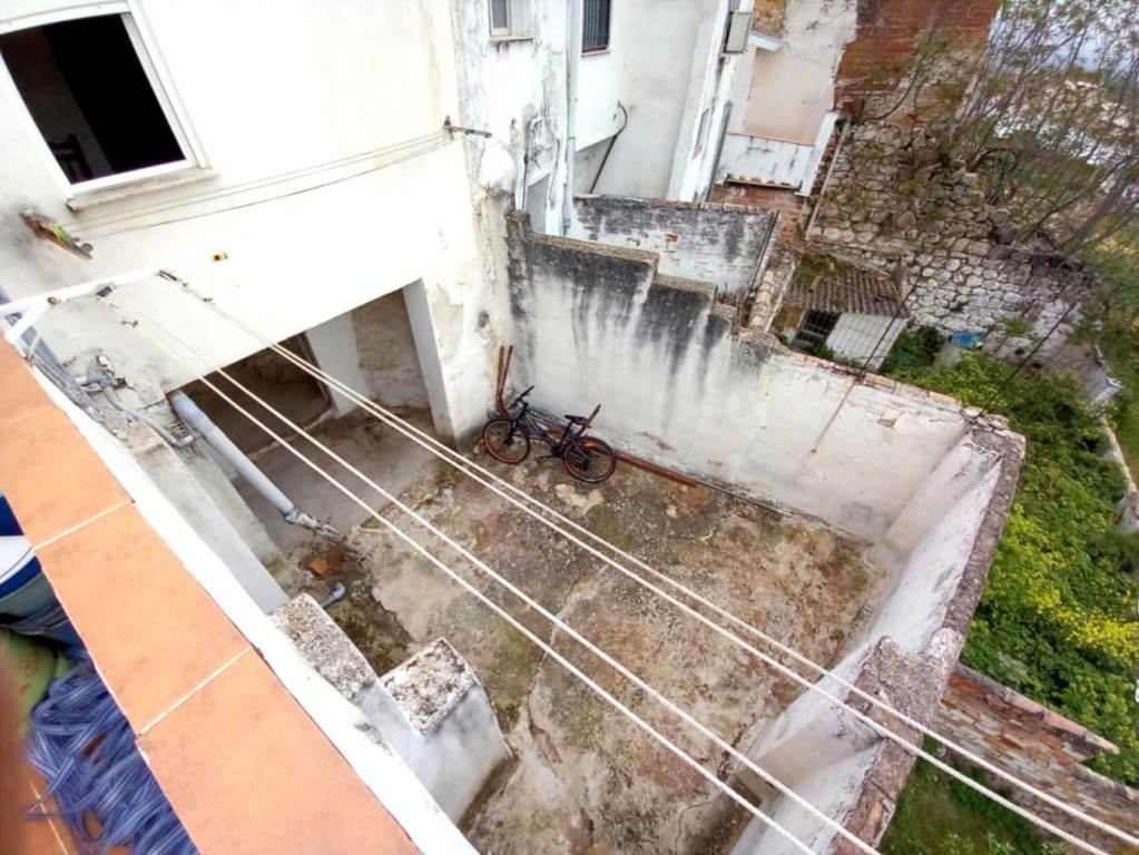 3 makuuhuone Omakotitalo myytävänä paikassa Martos - 38 500 € (Ref: 9774371)