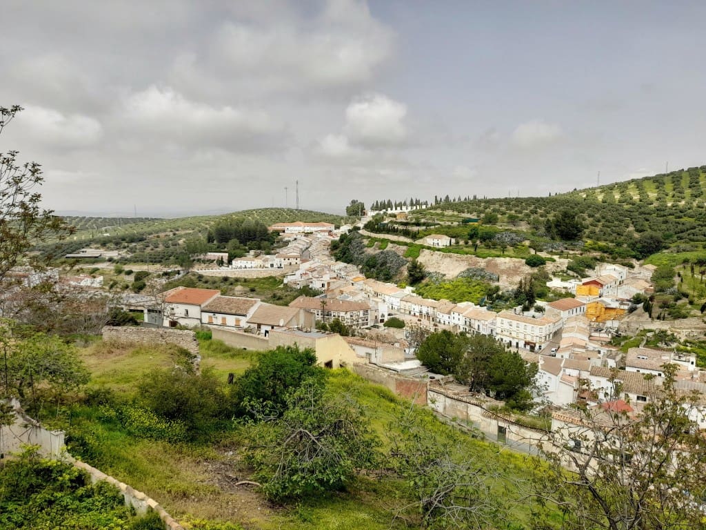 3 makuuhuone Omakotitalo myytävänä paikassa Martos - 38 500 € (Ref: 9774371)