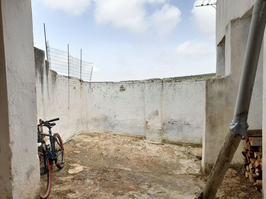 3 makuuhuone Omakotitalo myytävänä paikassa Martos - 38 500 € (Ref: 9774371)