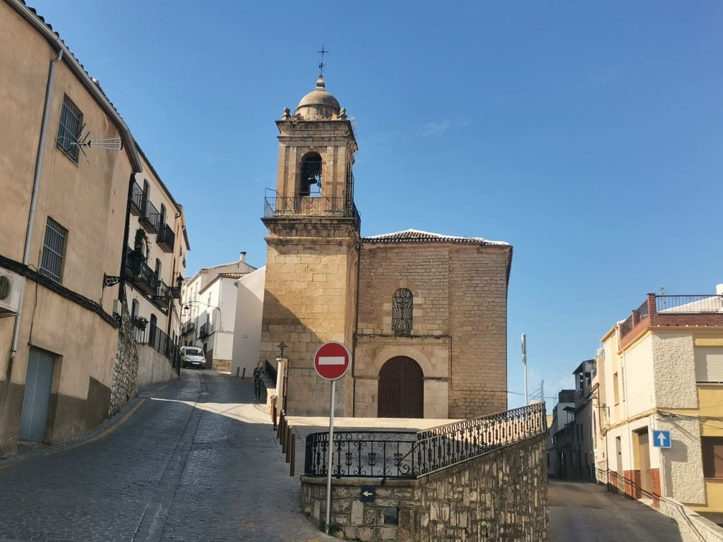 3 makuuhuone Omakotitalo myytävänä paikassa Martos - 38 500 € (Ref: 9774371)