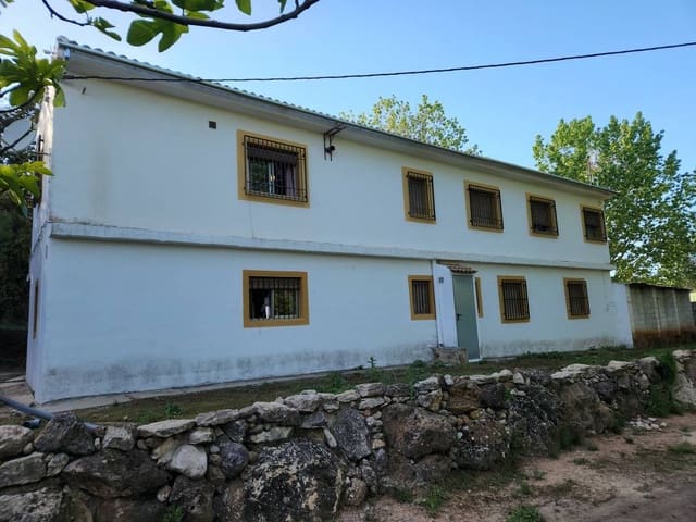 5 soverom Finca/Herregård til salgs i Loja med svømmebasseng garasje - € 295 000 (Ref: 9780471)