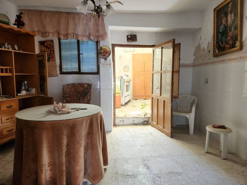 6 Zimmer Haus zu verkaufen in Santiago de Calatrava - 19.900 € (Ref: 9794518)