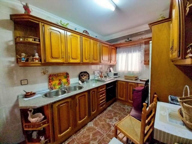 4 camera da letto Casa in vendita in Bobadilla de Alcaudete, Alcaudete - 99.000 € (Rif: 9798504)