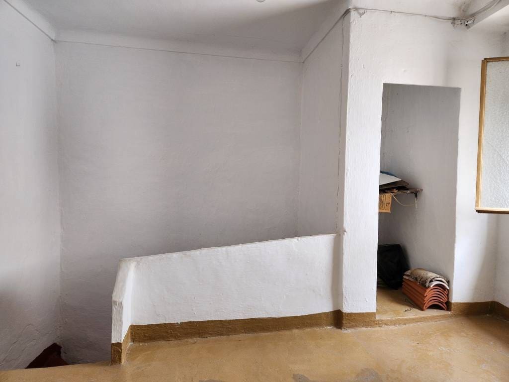 4 Zimmer Haus zu verkaufen in Luque mit Pool - 29.900 € (Ref: 9806412)