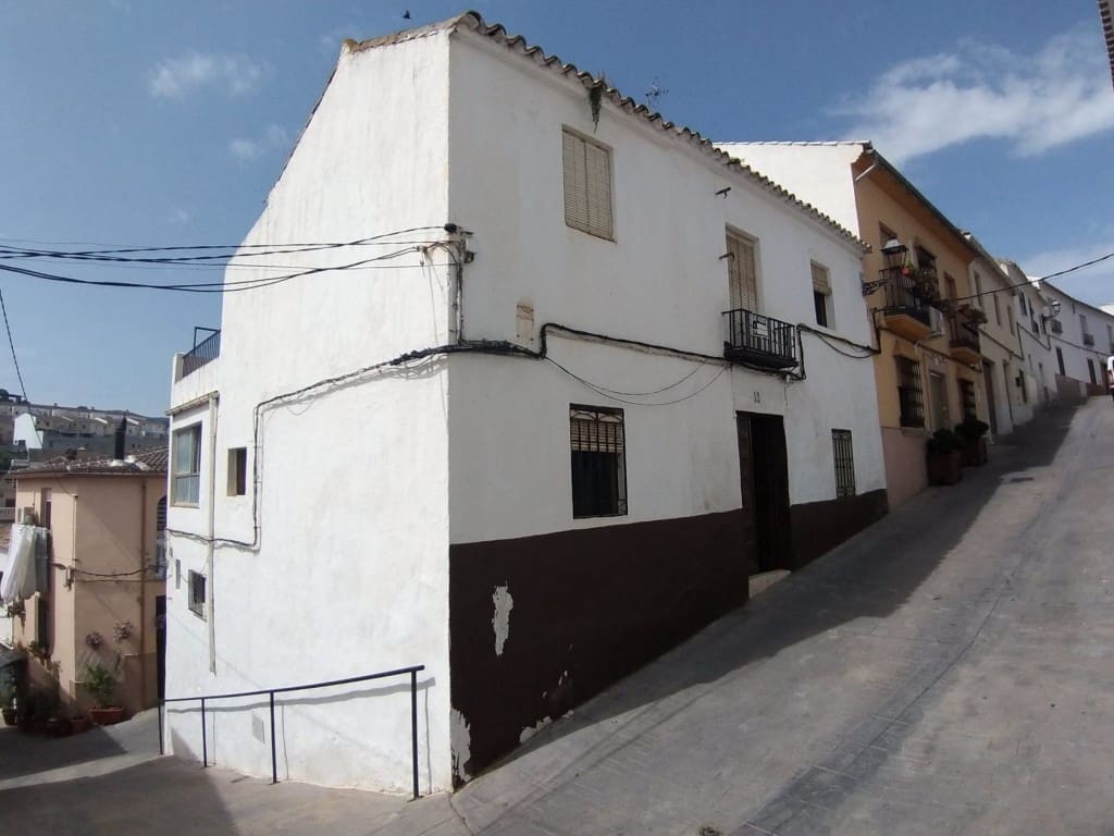 4 Zimmer Haus zu verkaufen in Luque mit Pool - 29.900 € (Ref: 9806412)