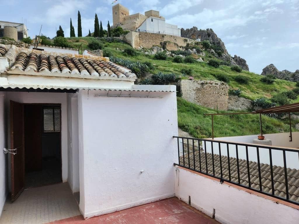 4 Zimmer Haus zu verkaufen in Luque mit Pool - 29.900 € (Ref: 9806412)