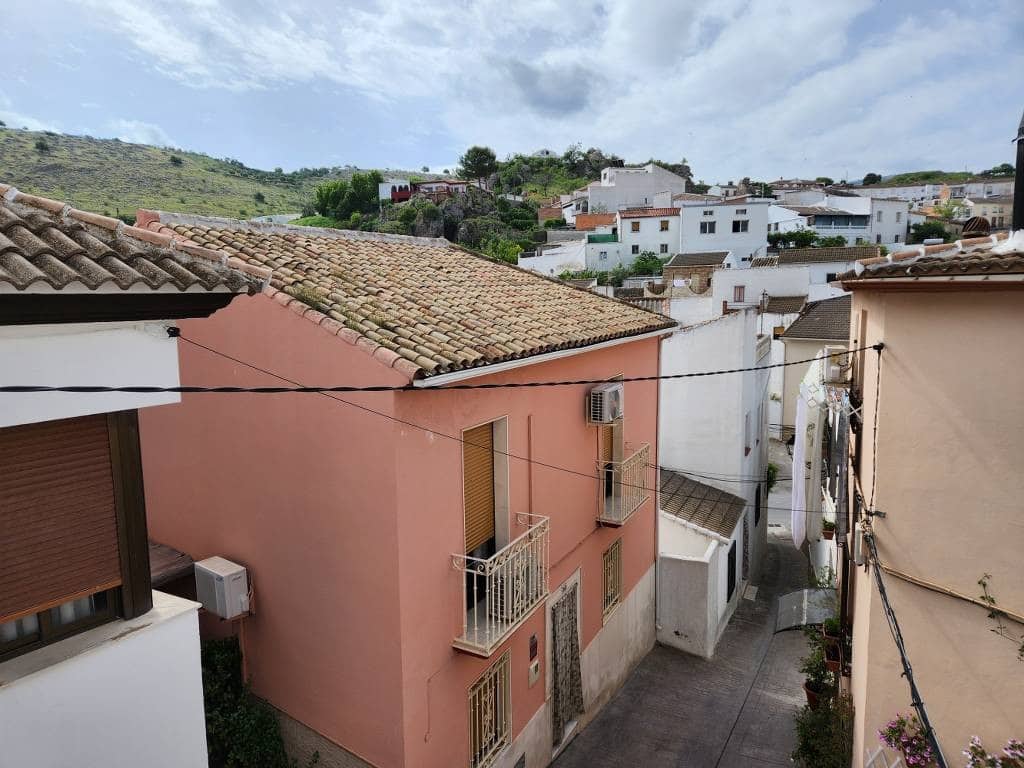 4 Zimmer Haus zu verkaufen in Luque mit Pool - 29.900 € (Ref: 9806412)