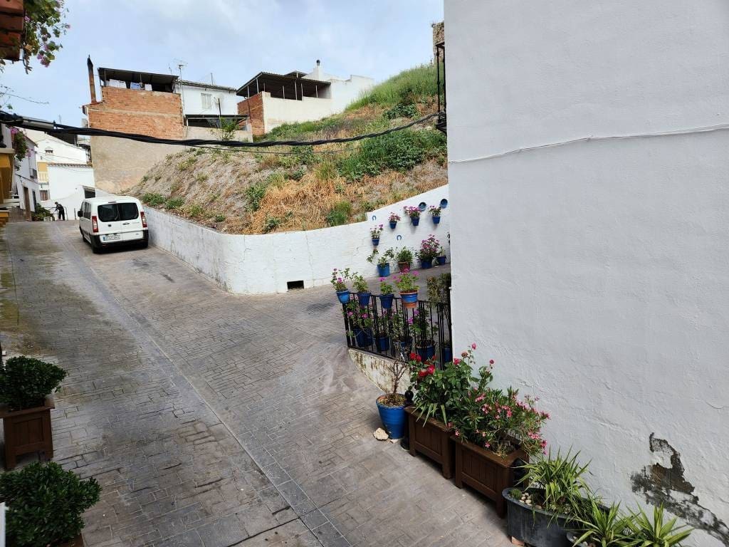 4 Zimmer Haus zu verkaufen in Luque mit Pool - 29.900 € (Ref: 9806412)