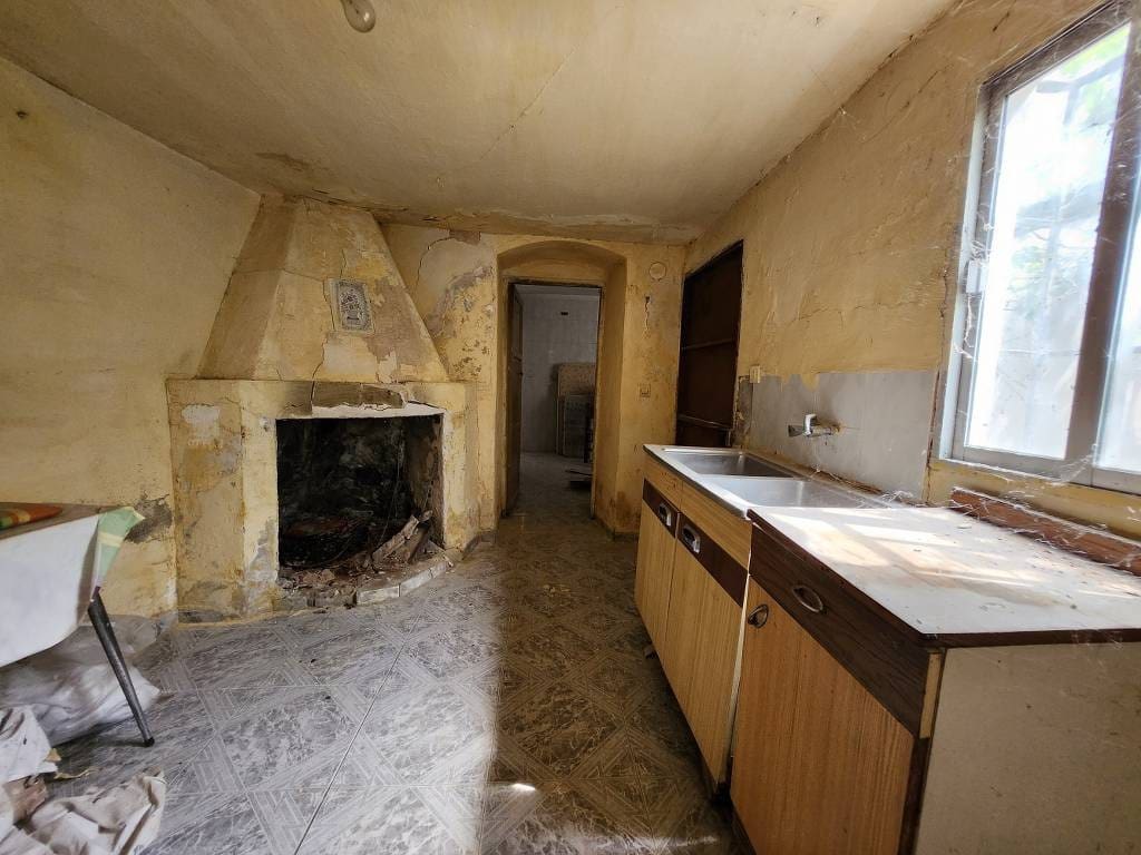 5 makuuhuone Omakotitalo myytävänä paikassa Santiago de Calatrava - 27 000 € (Ref: 9811514)
