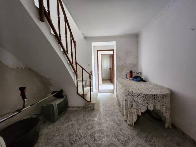 5 makuuhuone Omakotitalo myytävänä paikassa Santiago de Calatrava - 27 000 € (Ref: 9811514)