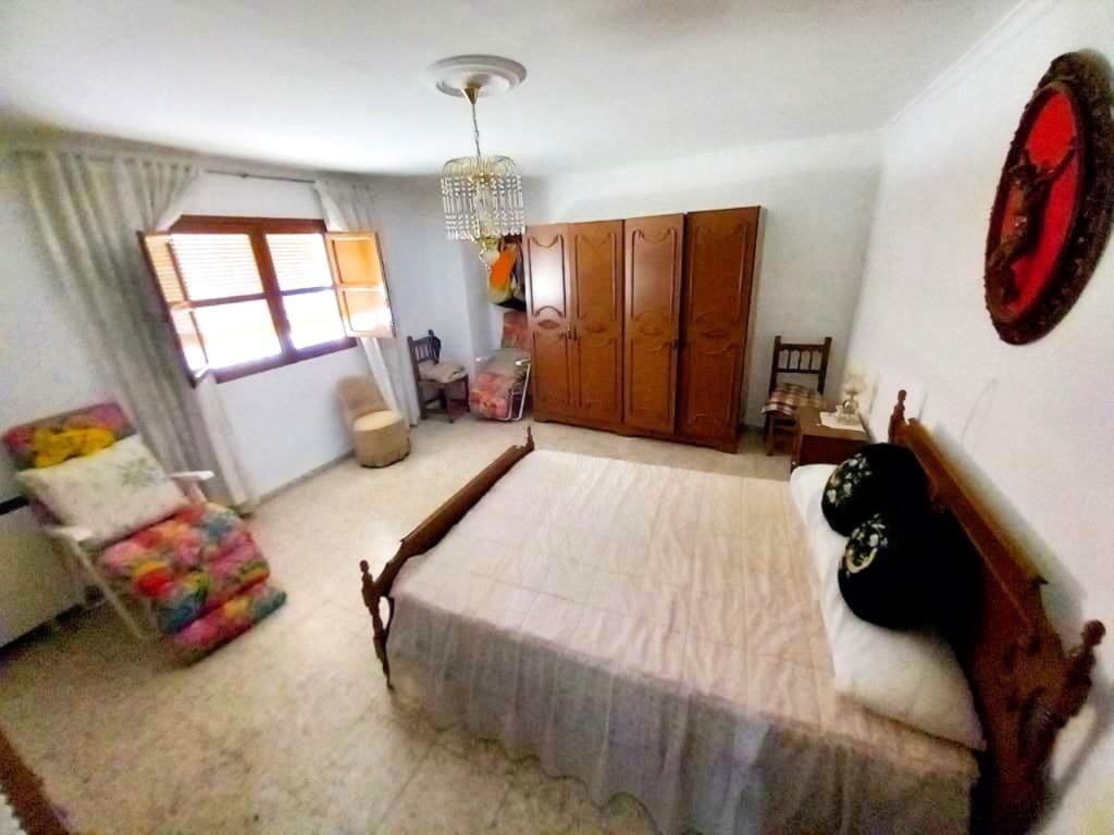 Casa de 5 habitaciones en Ventas del Carrizal en venta - 80.000 € (Ref: 9821549)