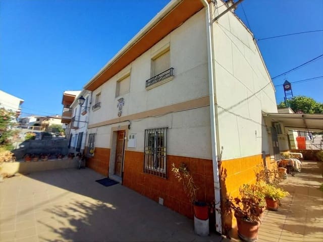 Casa de 5 habitaciones en Ventas del Carrizal, Castillo de Locubín en venta - 80.000 € (Ref: 9821549)