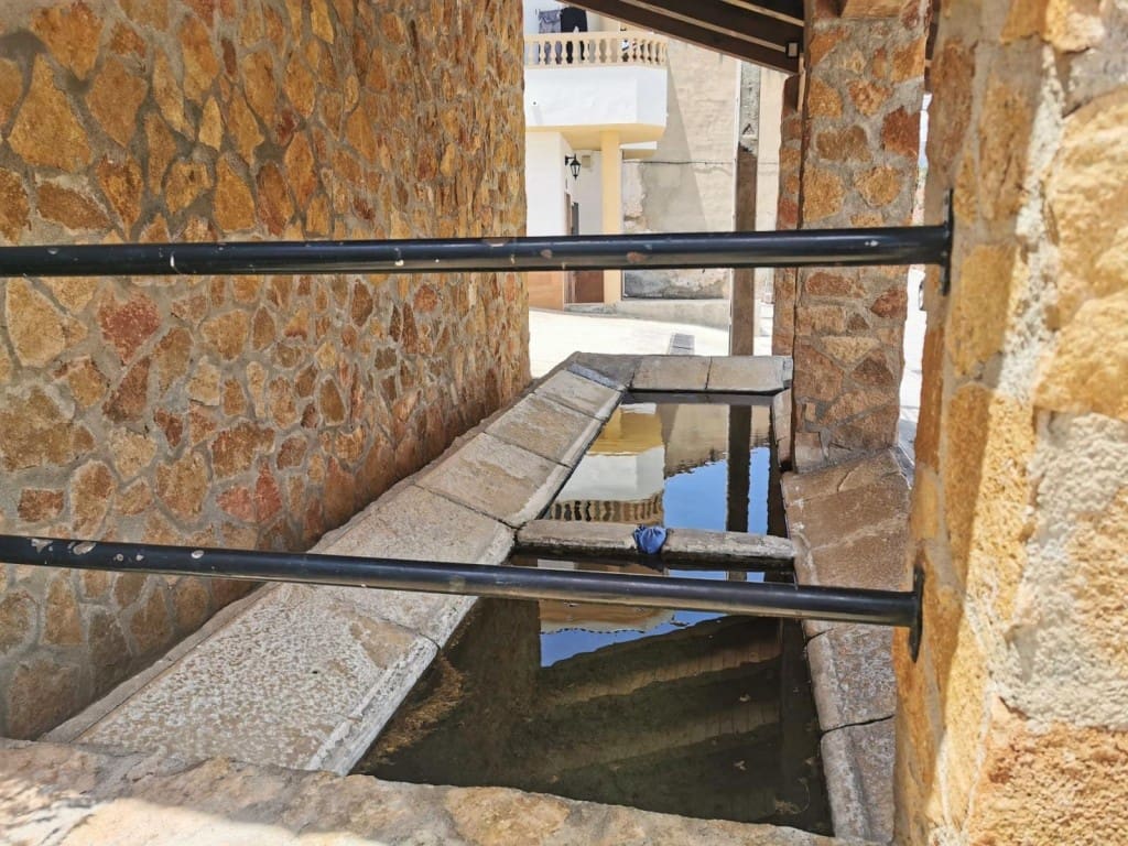 Casa de 5 habitaciones en Ventas del Carrizal en venta - 80.000 € (Ref: 9821549)