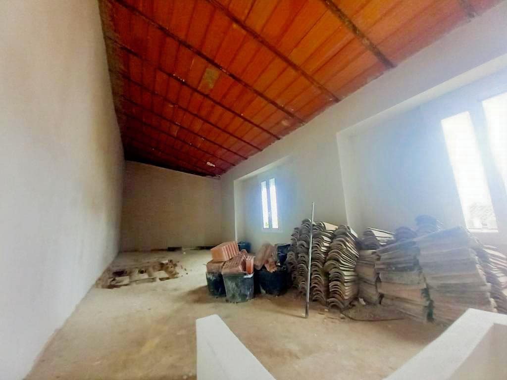 10 soveværelse Byhus til salg i Martos med swimmingpool - € 79.000 (Ref: 9821738)