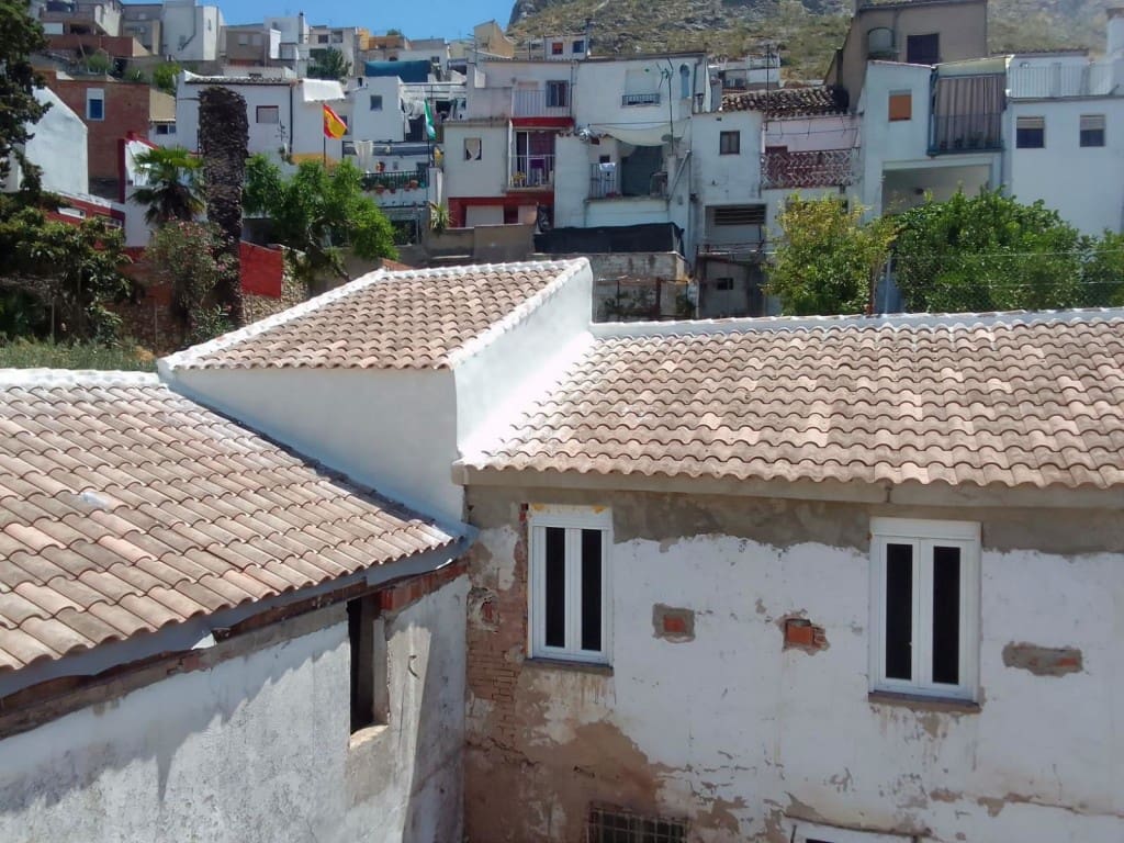 10 soveværelse Byhus til salg i Martos med swimmingpool - € 79.000 (Ref: 9821738)