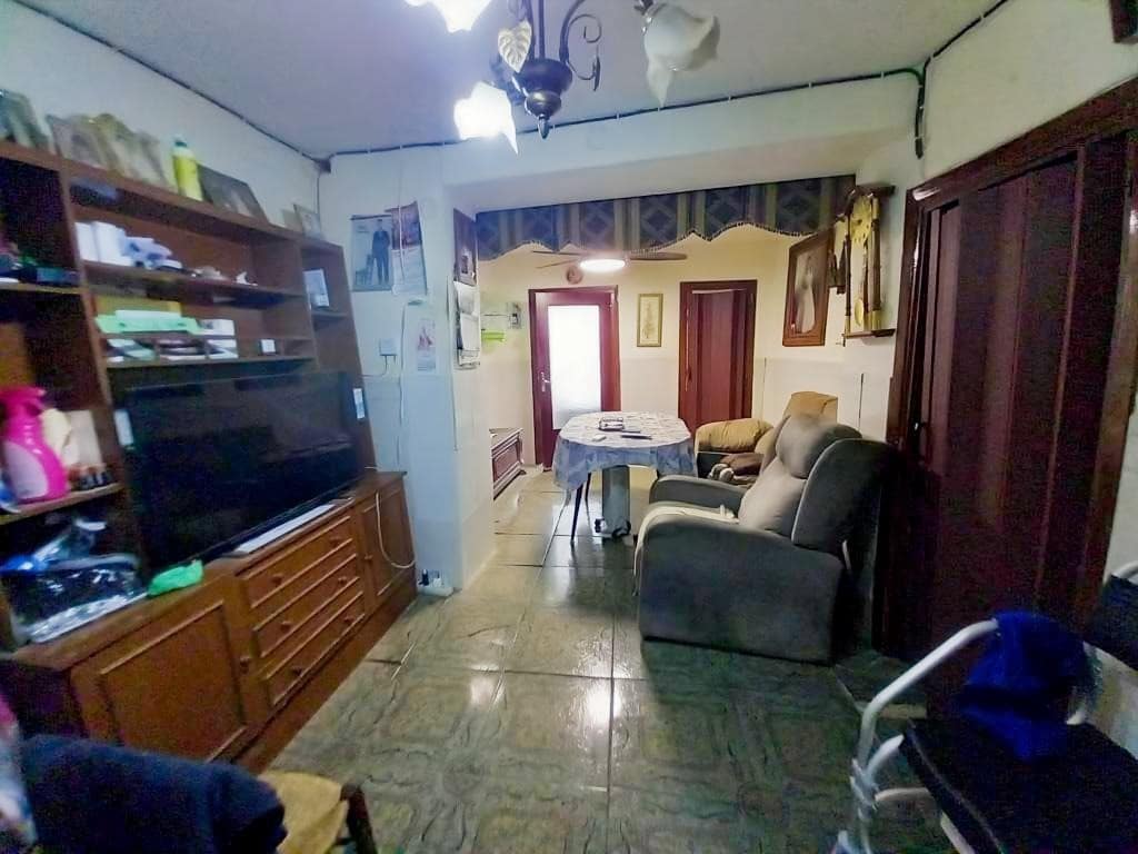 5 bedroom Townhouse for sale in Martos - € 29,900 (Ref: 9821928)