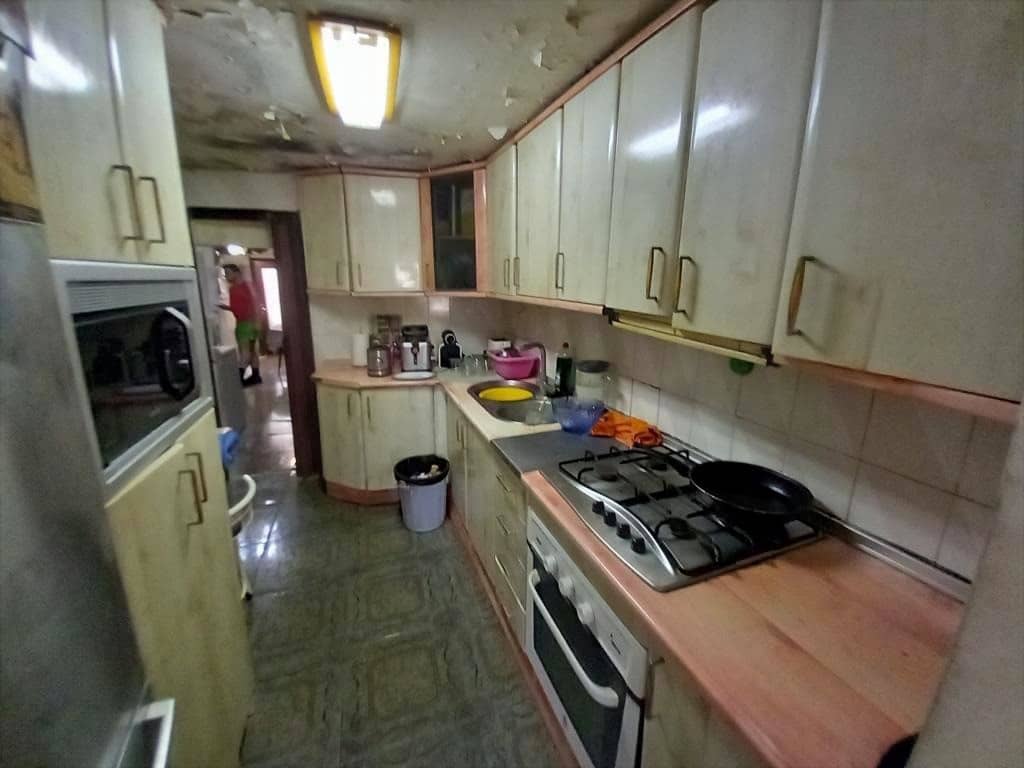 5 bedroom Townhouse for sale in Martos - € 29,900 (Ref: 9821928)
