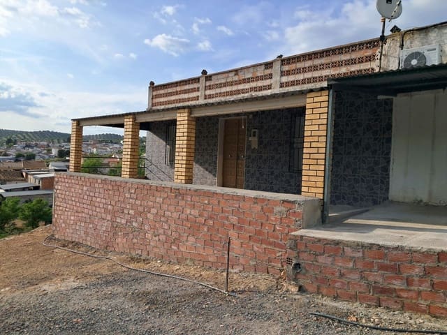 3 camera da letto Casa in vendita in Noguerones, Alcaudete - 125.000 € (Rif: 9826001)