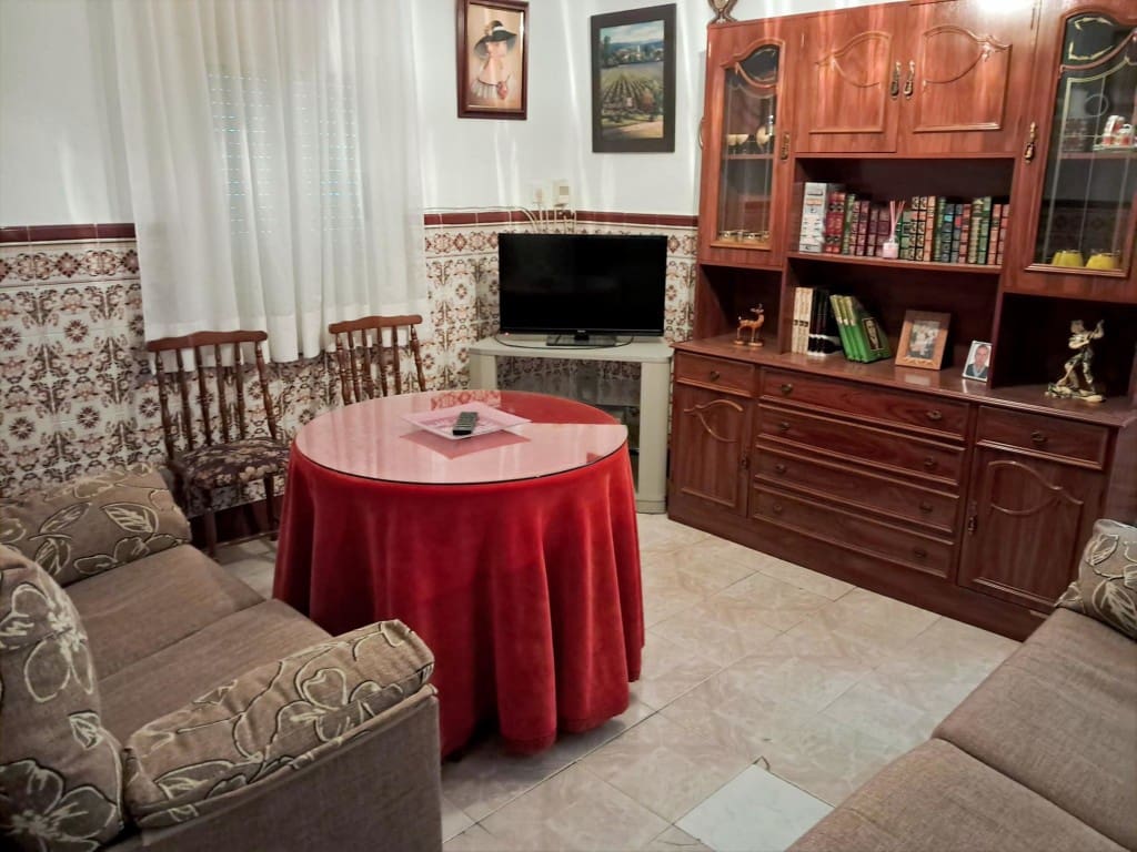 3 bedroom Townhouse for sale in Noguerones - € 125,000 (Ref: 9826001)