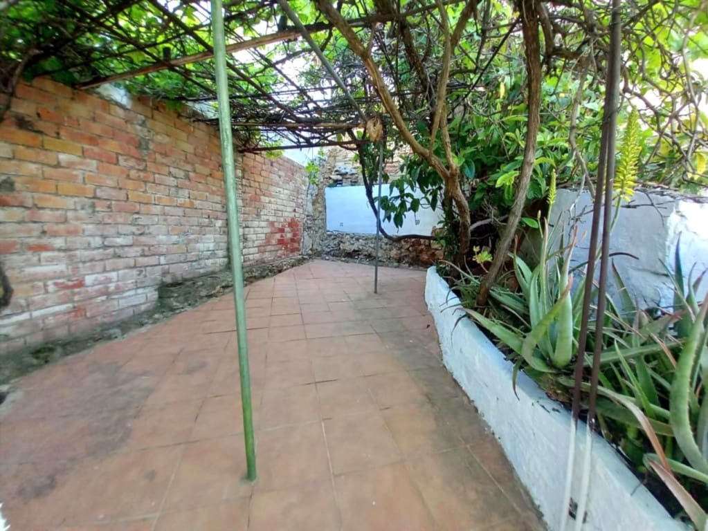 4 soveværelse Byhus til salg i Martos med swimmingpool - € 44.000 (Ref: 9834621)