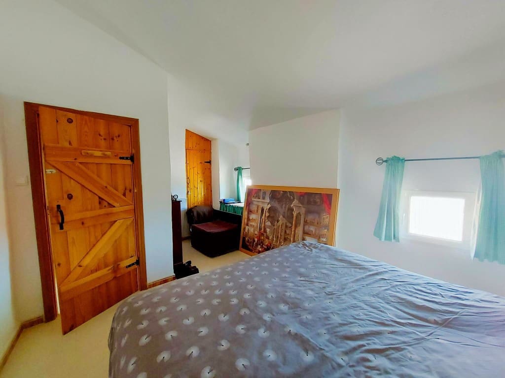 2 soveværelse Finca/Landehus til salg i La Rabita med swimmingpool garage - € 115.000 (Ref: 9850443)