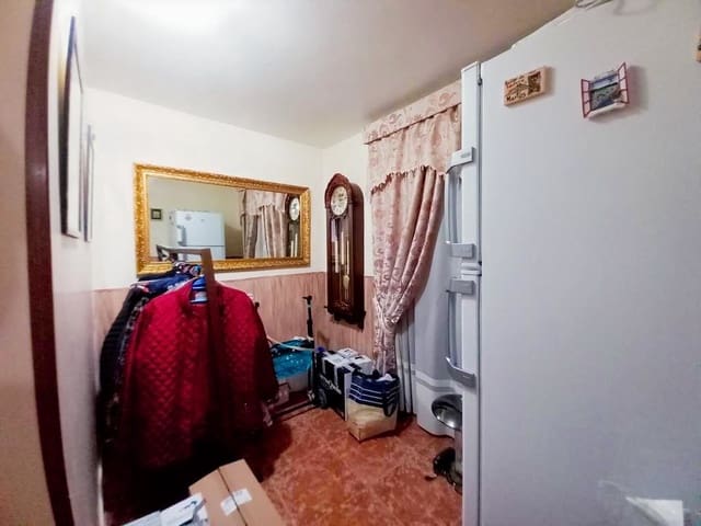 4 quarto Casa em Banda para venda em Martos - 79 000 € (Ref: 9895225)