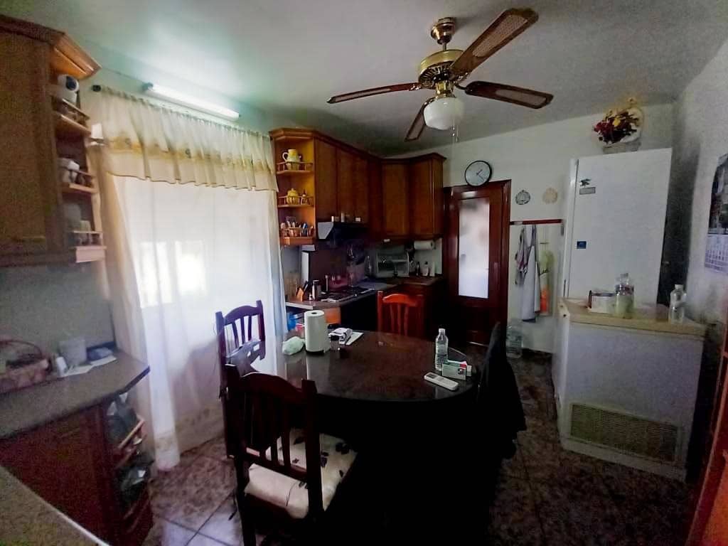 4 quarto Casa em Banda para venda em Martos - 79 000 € (Ref: 9895225)