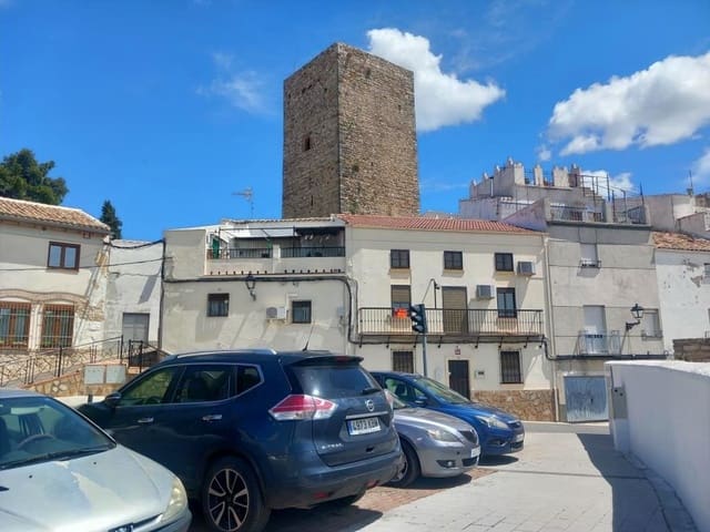 4 quarto Casa em Banda para venda em Martos - 79 000 € (Ref: 9895225)