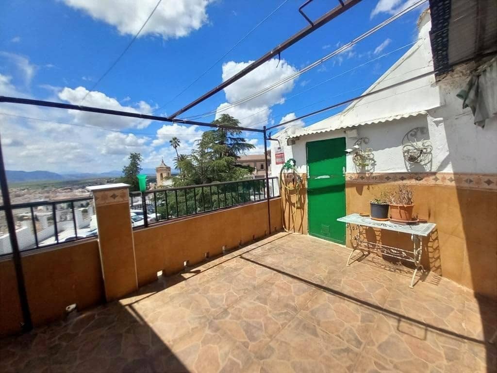 4 quarto Casa em Banda para venda em Martos - 79 000 € (Ref: 9895225)