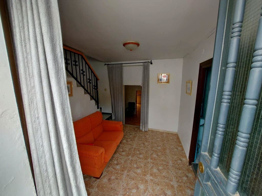 3 sovrum Hus till salu i Martos - 69 000 € (Ref: 9906813)