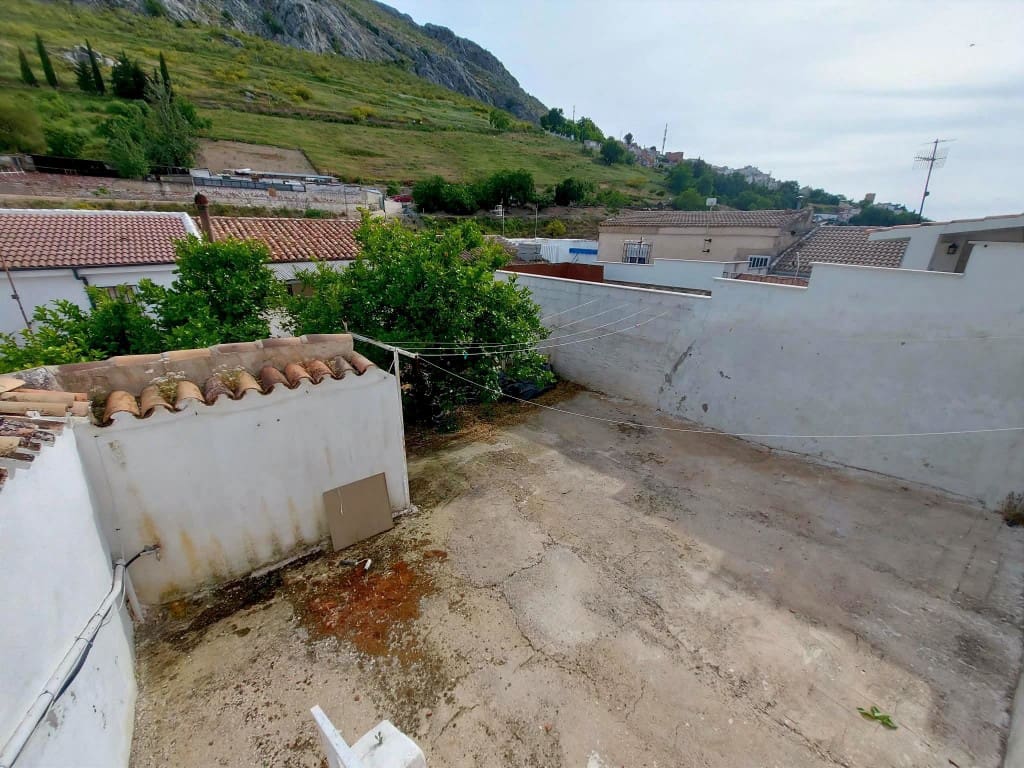 3 sovrum Hus till salu i Martos - 69 000 € (Ref: 9906813)