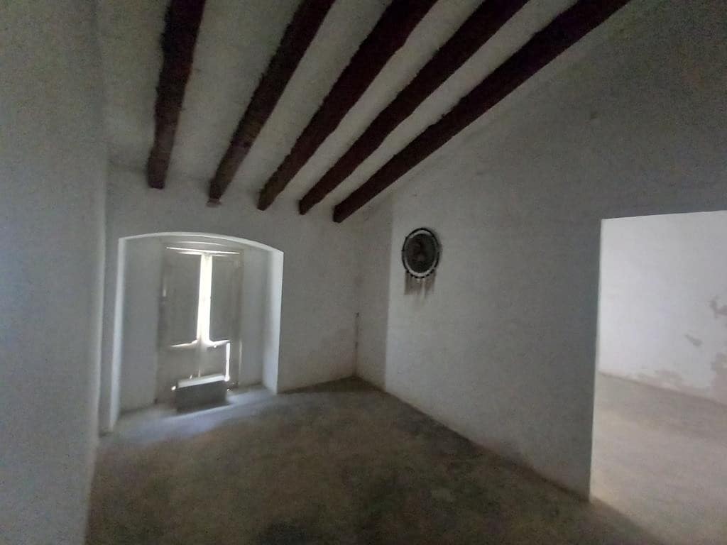 8 sypialnia Dom na sprzedaż w Martos - 55 000 € (Ref: 9915165)