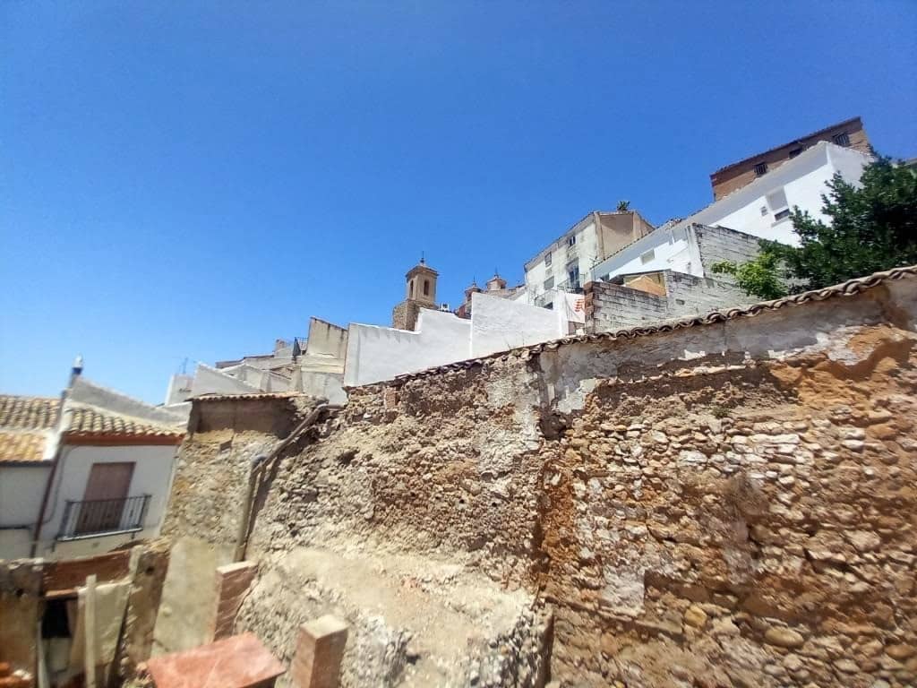 8 sypialnia Dom na sprzedaż w Martos - 55 000 € (Ref: 9915165)
