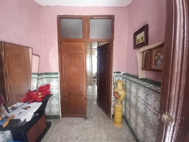 8 sypialnia Dom na sprzedaż w Martos - 55 000 € (Ref: 9915165)