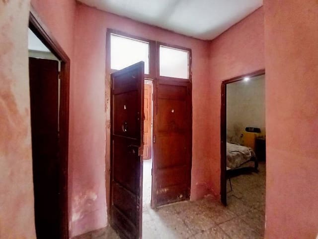 8 sypialnia Dom na sprzedaż w Martos - 55 000 € (Ref: 9915165)
