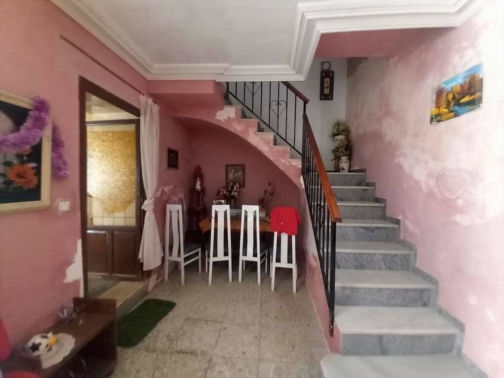 8 sypialnia Dom na sprzedaż w Martos - 55 000 € (Ref: 9915165)