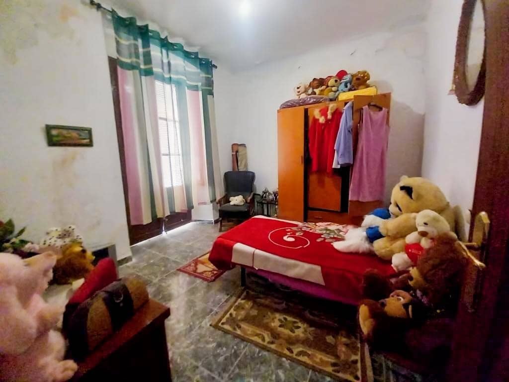 8 sypialnia Dom na sprzedaż w Martos - 55 000 € (Ref: 9915165)