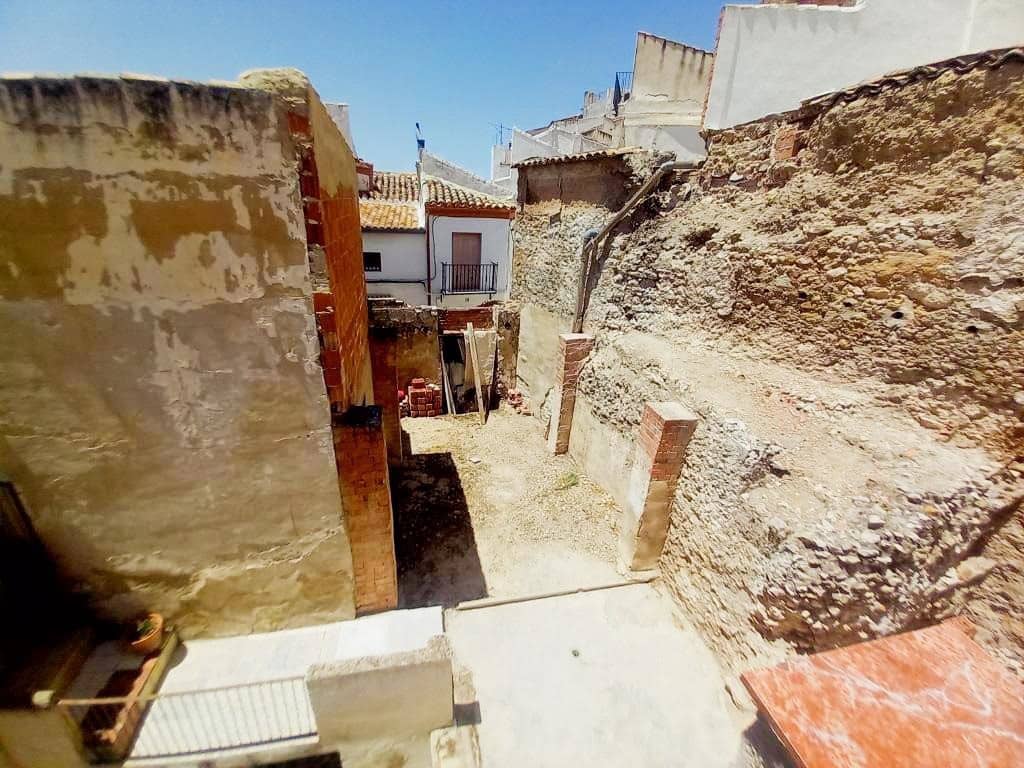 8 sypialnia Dom na sprzedaż w Martos - 55 000 € (Ref: 9915165)
