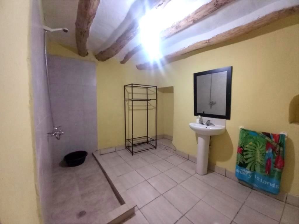 3 bedroom Townhouse for sale in Ermita Nueva with pool - € 49,950 (Ref: 9920017)