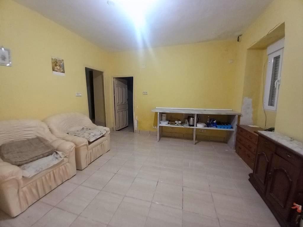 3 bedroom Townhouse for sale in Ermita Nueva with pool - € 49,950 (Ref: 9920017)
