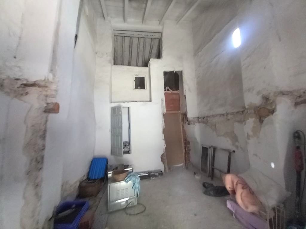 2 Zimmer Haus zu verkaufen in Martos mit Pool - 37.000 € (Ref: 9935322)