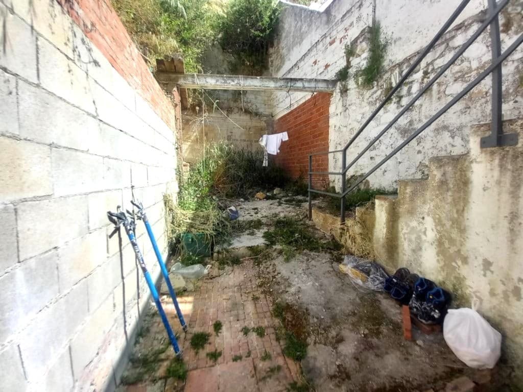 2 Zimmer Haus zu verkaufen in Martos mit Pool - 37.000 € (Ref: 9935322)