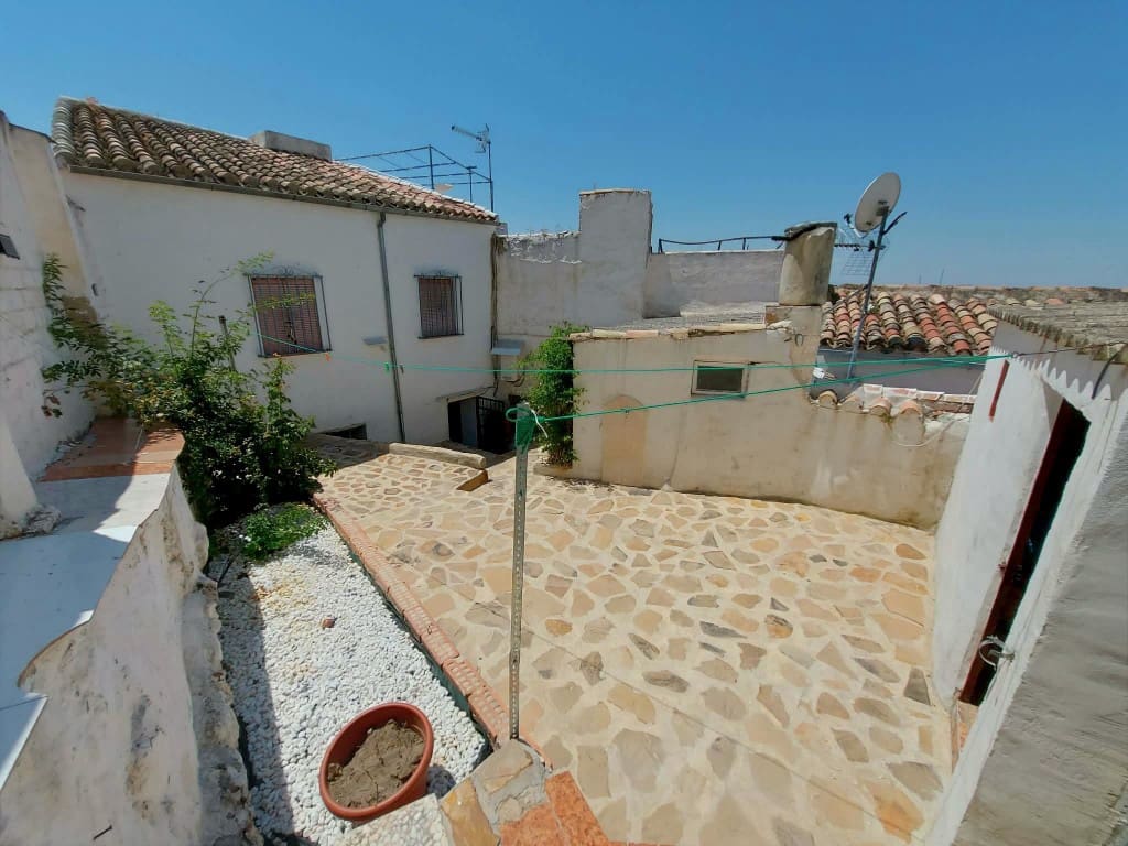 2 sovrum Hus till salu i Martos - 52 000 € (Ref: 9940753)