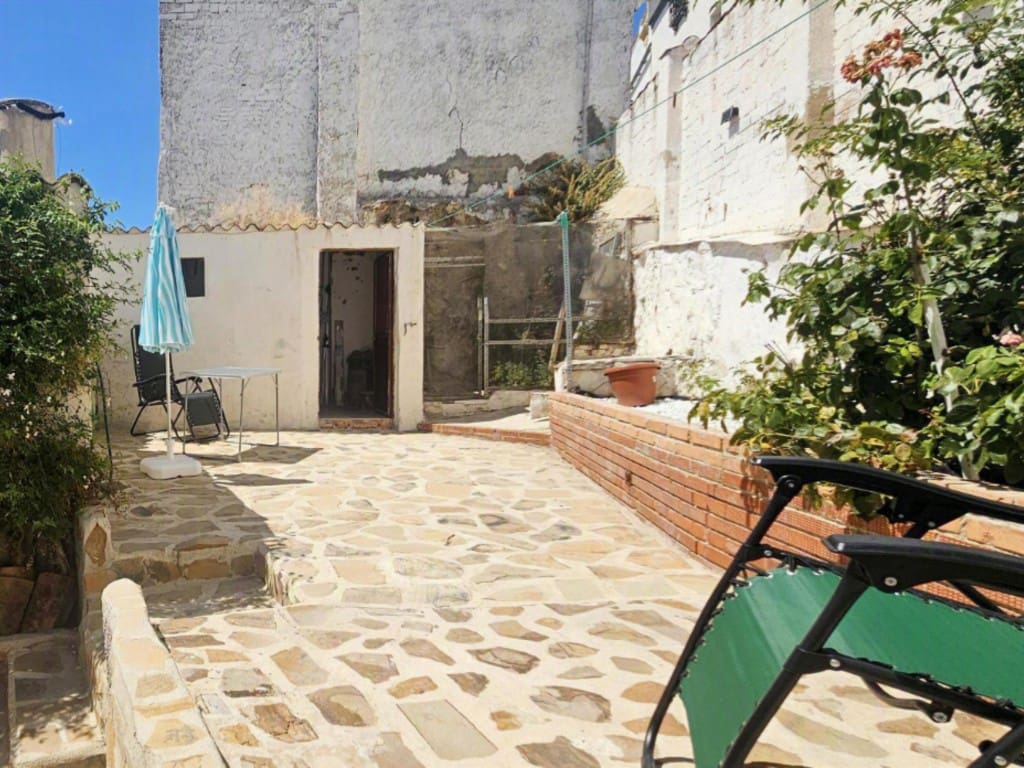 2 sovrum Hus till salu i Martos - 52 000 € (Ref: 9940753)