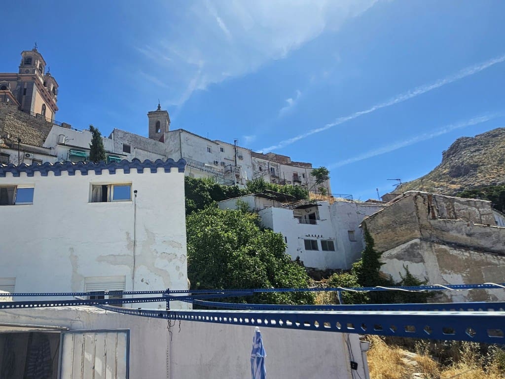 2 sovrum Hus till salu i Martos - 52 000 € (Ref: 9940753)